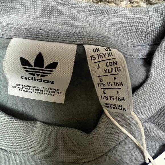 Adidas Crew Kids Sweatshirt Size XL Two Tone Gray Long Sleeve NEW WITH TAGS - Picture 5 of 9